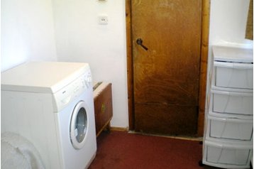 Ukraina Privát Lysohirka, Eksterjers